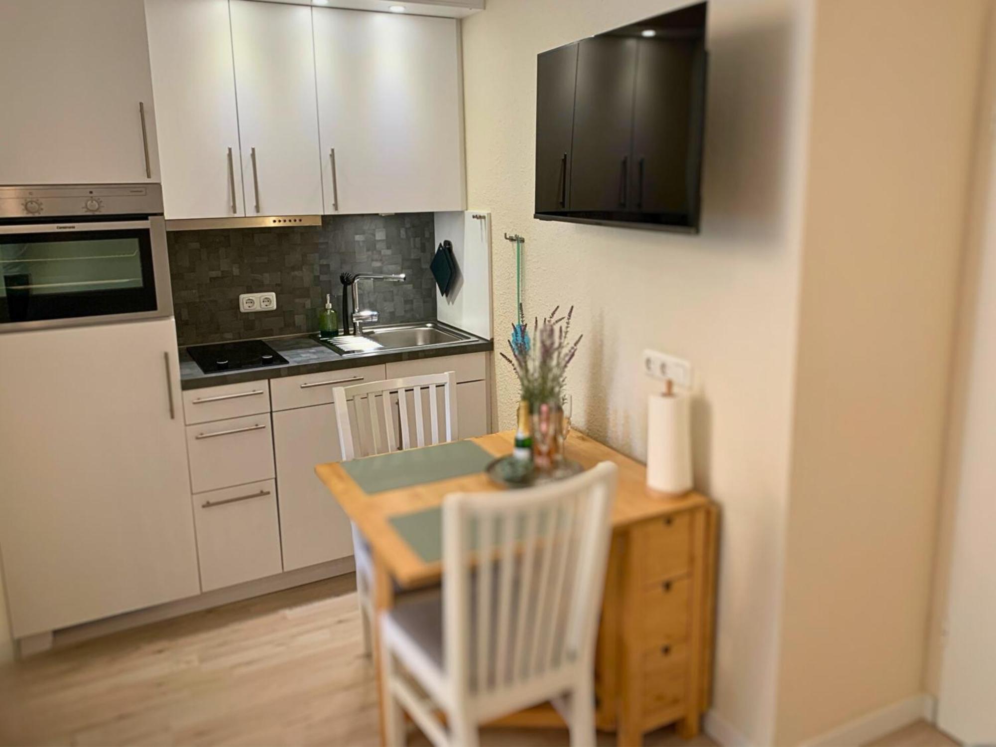 קושהאבן Duhnentraum Bestlage Am Sandstrand, Balkon,Meerblick, Parkplatz, Aufzug, Wlan, Bettwaesche,Handtuecher,Netflix Uvm מראה חיצוני תמונה